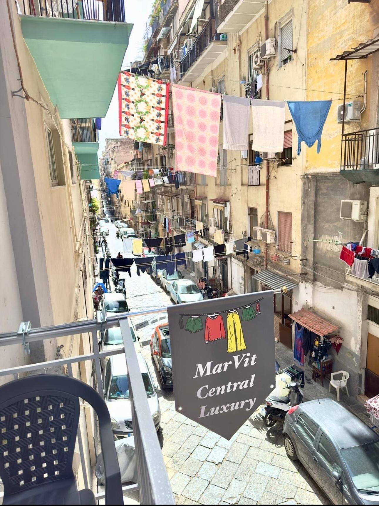 Marvit Central Luxury Napoli Bagian luar foto