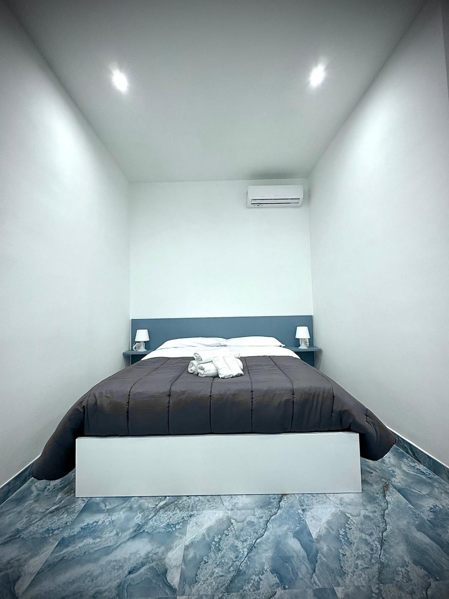Marvit Central Luxury Napoli Bagian luar foto