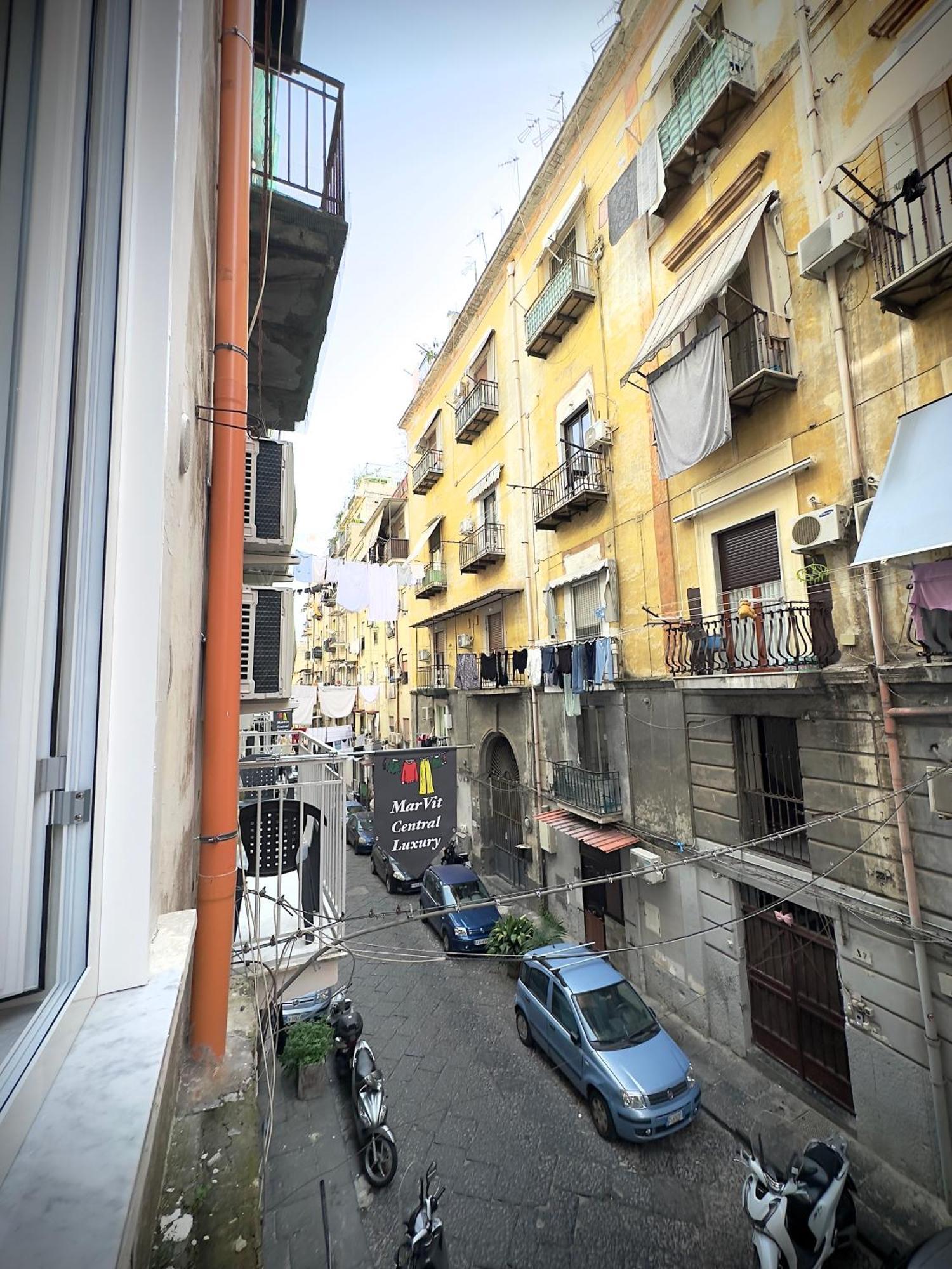 Marvit Central Luxury Napoli Bagian luar foto
