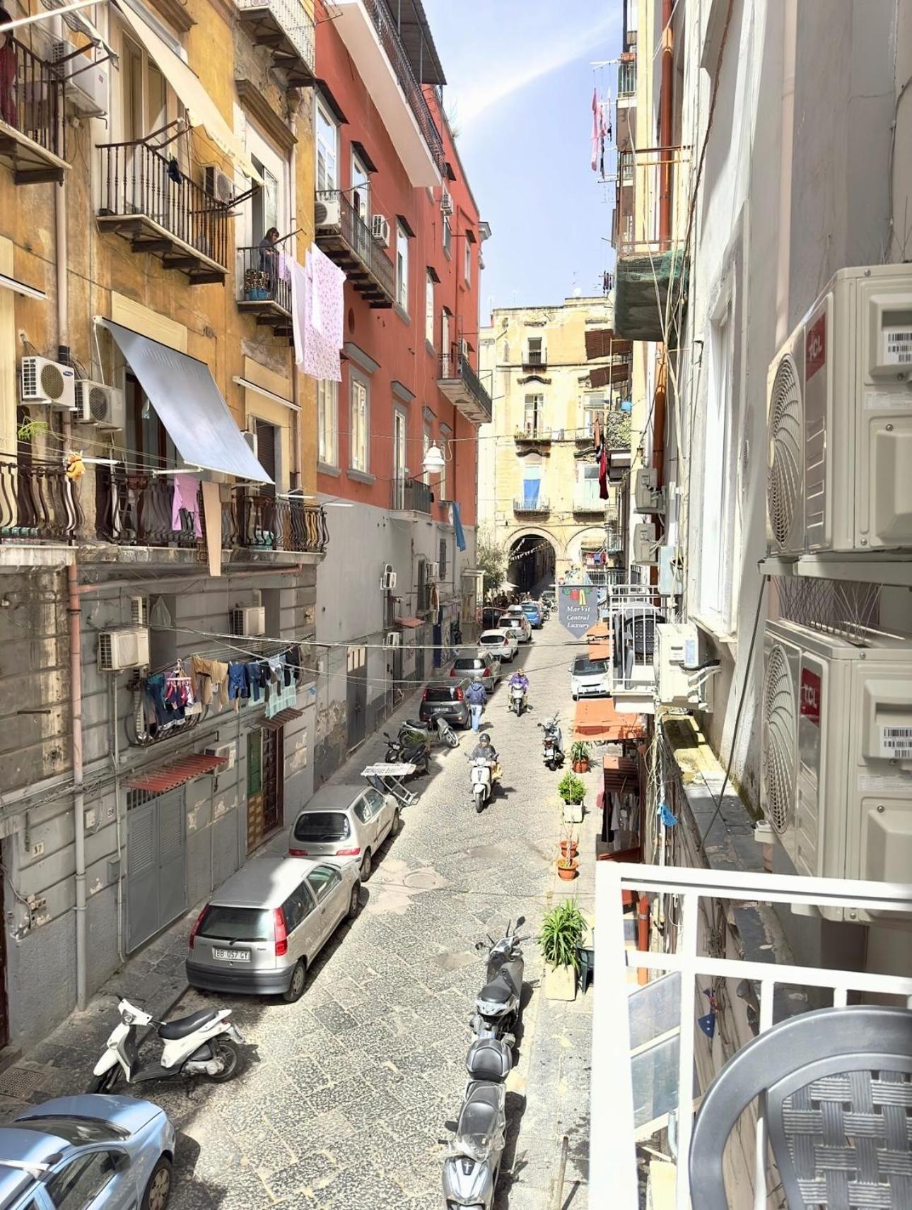 Marvit Central Luxury Napoli Bagian luar foto